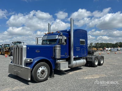 2009 Peterbilt 389 6x4 Sleeper Truck Tractor