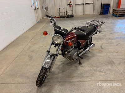 1979 Honda CB400T Hawk 400 cc Cruiser Bike (Inoperable)
