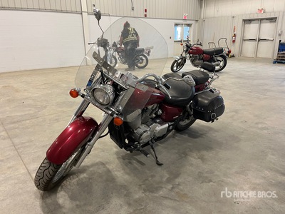 2005 Honda Shadow VT750 750 cc Motocicletta cruiser