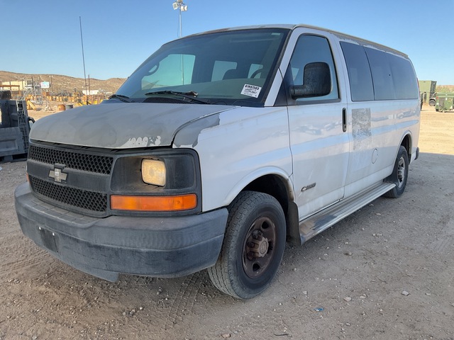 2006 Chevrolet Express LS 2500 Passenger Van