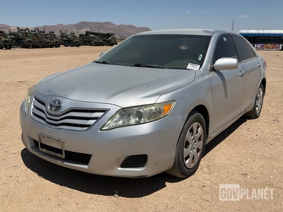 2011 Toyota Camry LE Sedan