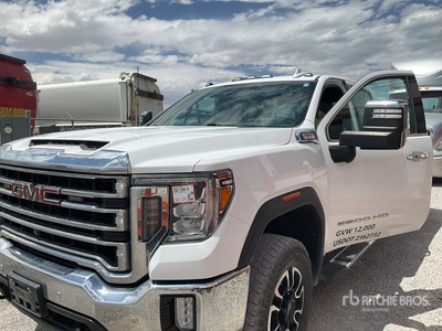 2020 GMC 3500 Sierra 4x4 Crew Cab Pickup
