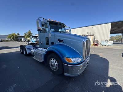 2014 Peterbilt 384 T/A Day Cab Truck Tractor
