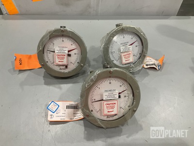 (3) Barton 19ABXX50X25G2BXAXX02 Fluid Flow Meters