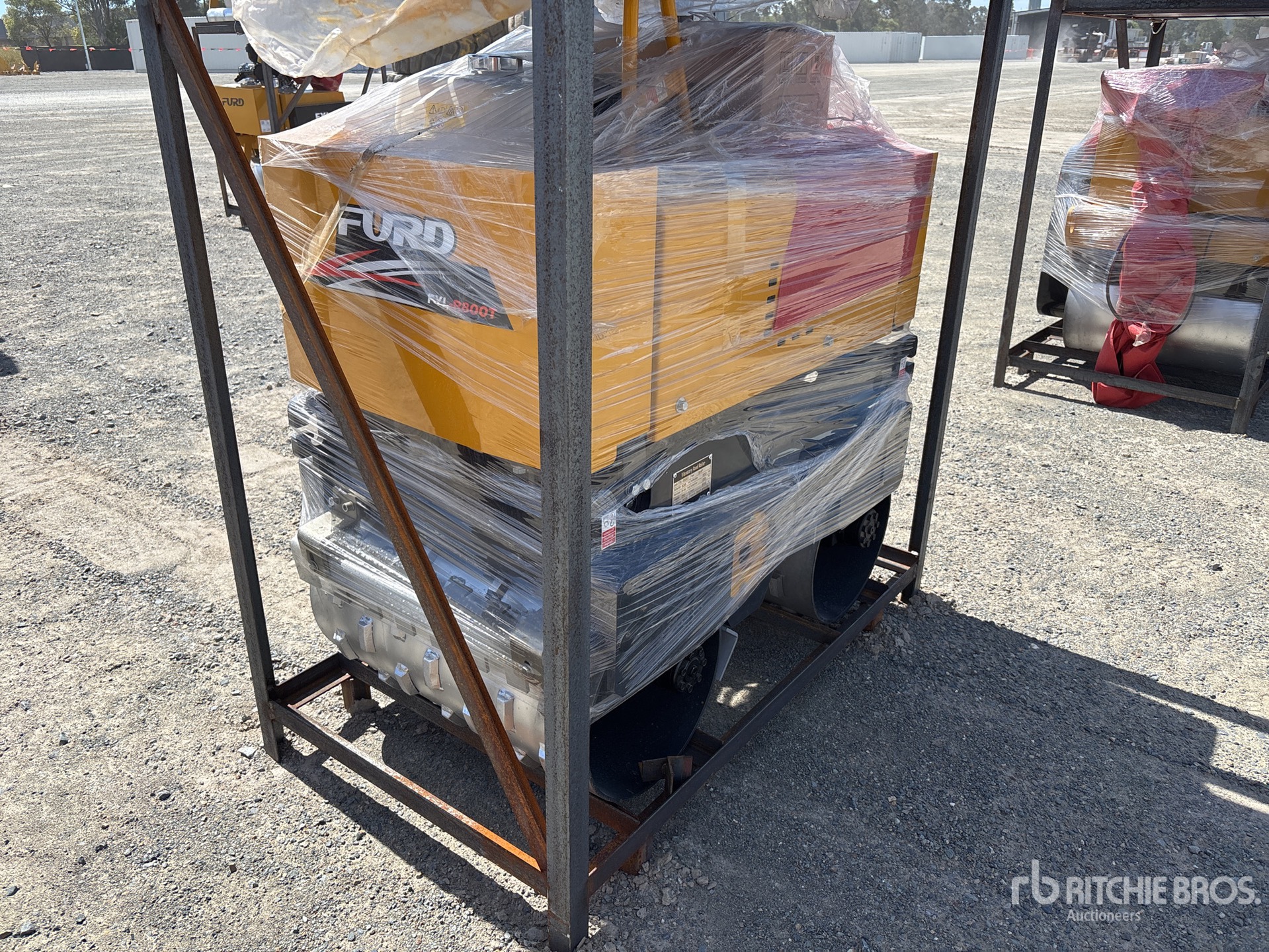 2025 Furd FYL-R800T Rodillo Tándem