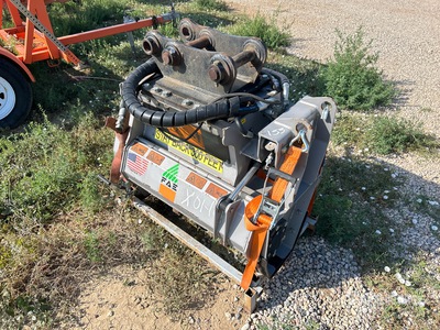 2017 FAE DML/HY-075 30 in Mulcher Attachment