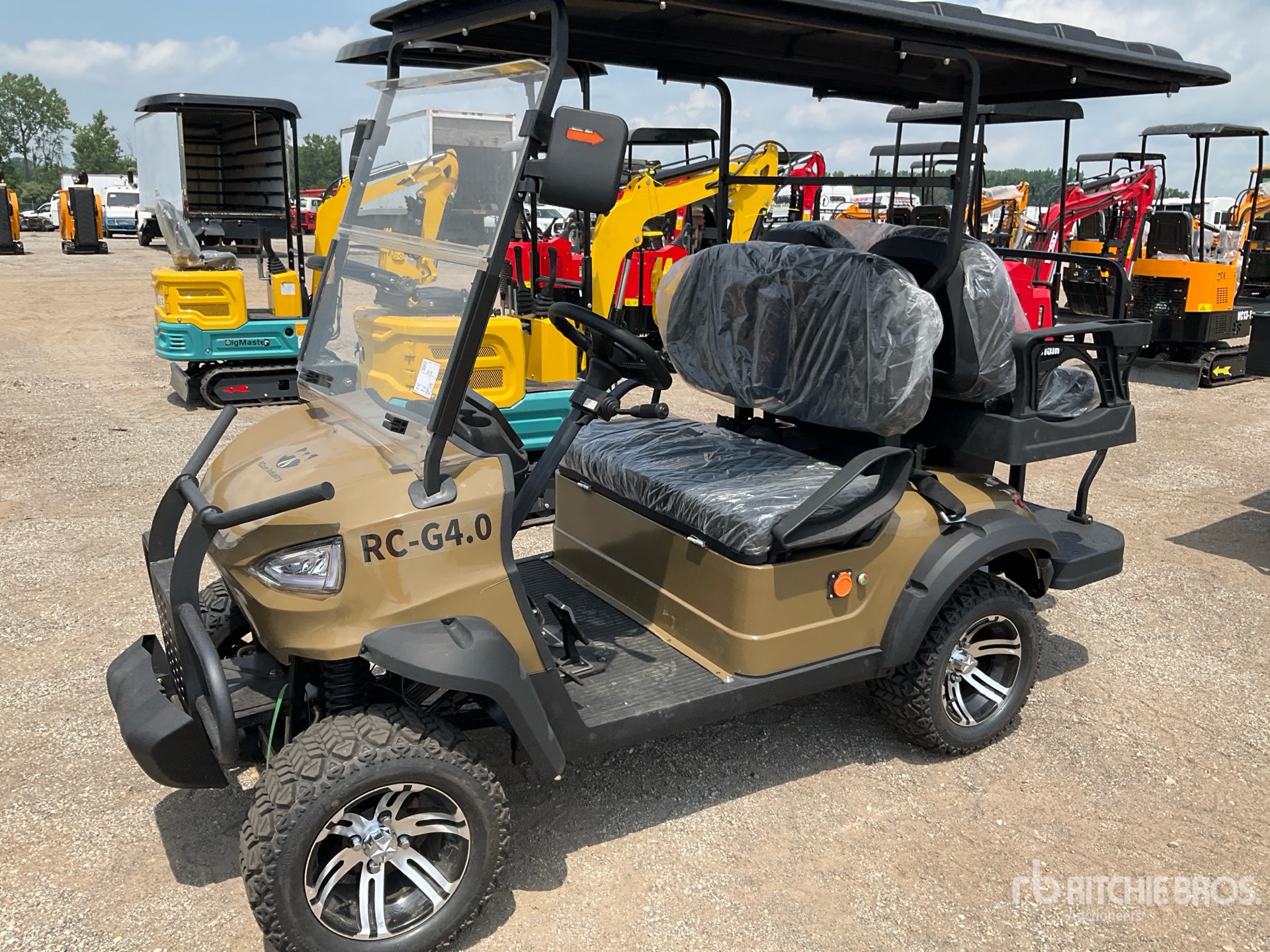 2025 Raccoon RC-G4.0 Carro de golf (Unused)
