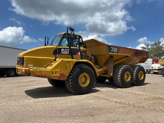 2008 Cat 740 Articulated Dump Truck