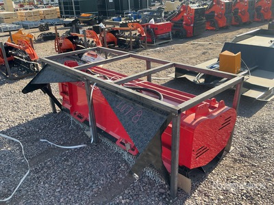 2025 GIYI GY-72X 72 in Schranklader Mulcher (Unused)
