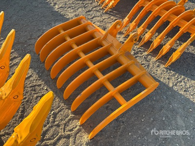 2025 GIYI Excavator Rake - Fits Cat 305 (Unused)