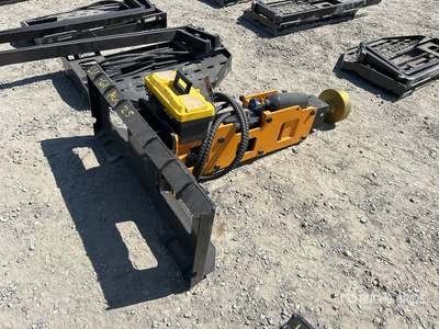 2025 GIYI GY-D680 9 in Skid Steer Post Driver (Unused)