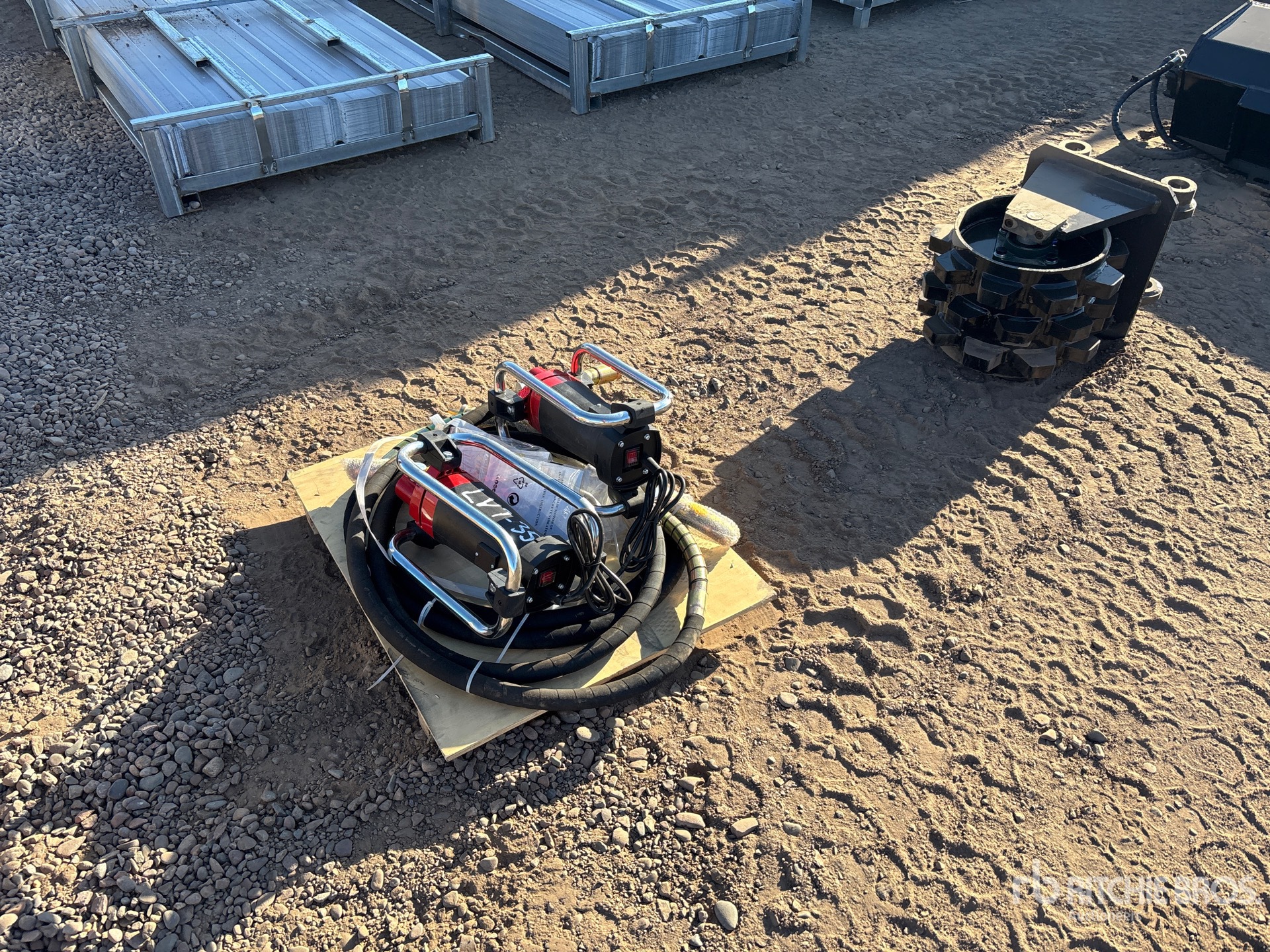 Quantity of (2) 2025 SKLP SK-ZDQ160 Concrete Vibrator (Unused)
