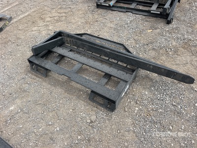 2025 GIYI GY-DHC 59 in Skid Steer Forks (Unused)