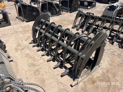 2025 GIYI CLG72 72 in Skid Steer Root Rake (Unused)