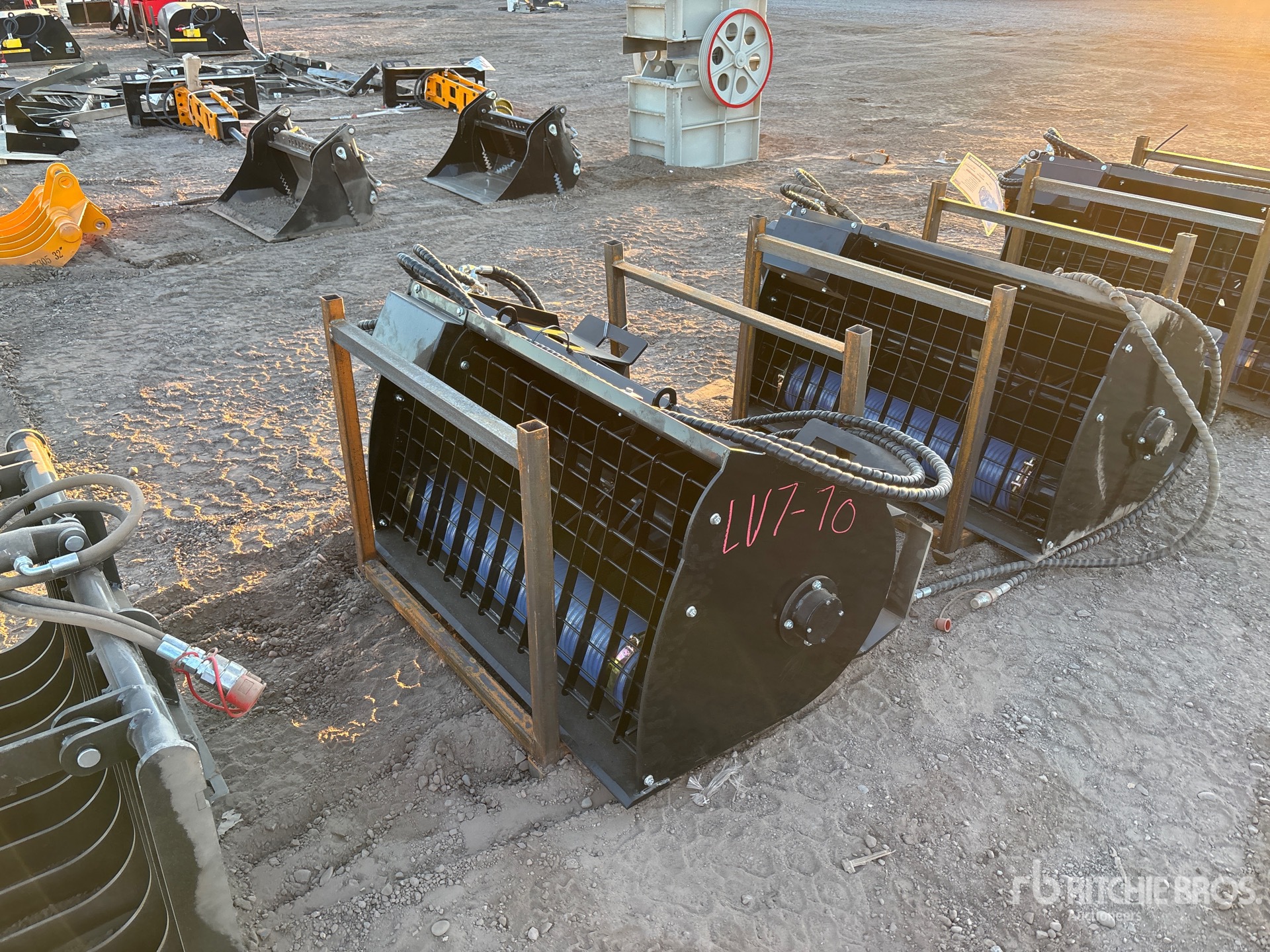 2025 GIYI GY-M48 48 in Hormigonera para minicargadora (Unused)