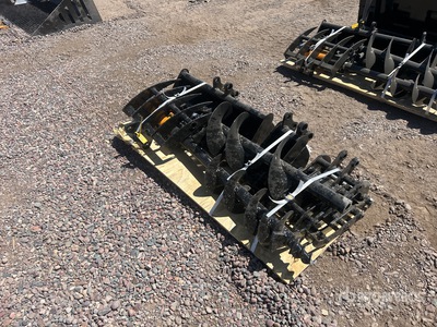 Quantity of (8) 2025 VICSEC VCA-8 Mini Excavator Attachments Attacco per escavatore (Unused)
