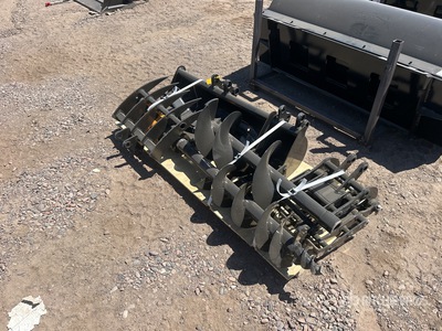 Quantity of (8) 2025 VICSEC VCA-8 Mini Excavator Attachments Attacco per escavatore (Unused)