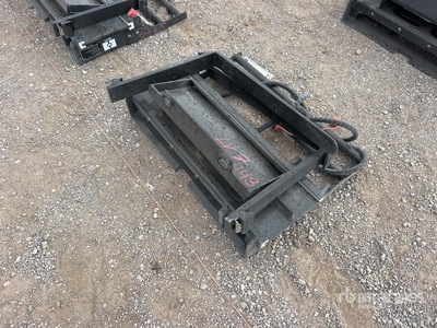 2025 GIYI GY-CYHC 29 in Mini Skid Steer Forks (Unused)