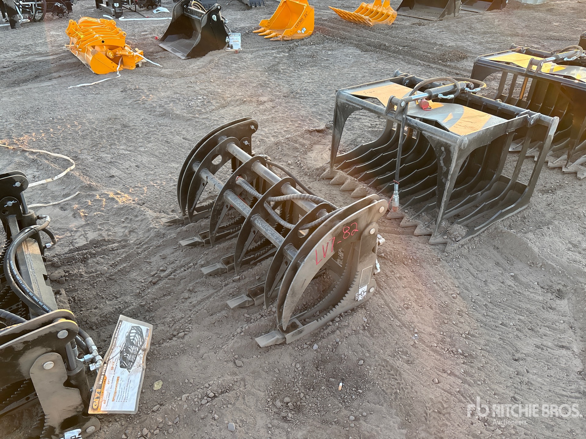 2025 GIYI GY-MCLG60 Skid Steer Grapple (Unused)