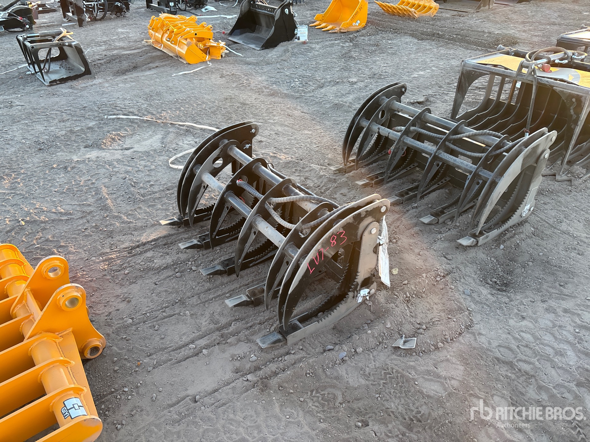 2025 GIYI GY-MCLG60 Skid Steer Grapple (Unused)