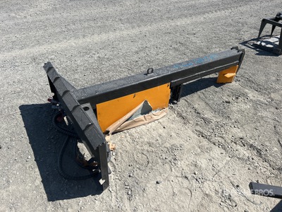 2025 GIYI GY-HLS25 14 in Skid Steer Log Splitter (Unused)