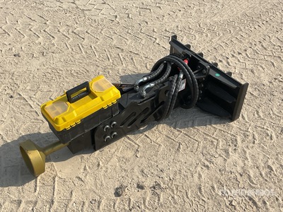 2025 GIYI D45 Mini Skid Steer Post Driver (Unused)