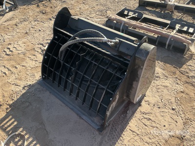 2025 GIYI GY-JBD 34 in Mini Skid Steer Concrete Mixer (Unused)