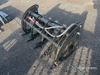 2025 GIYI GY-MCLG60 1080 mm Mini Skid Steer Root Rake (Unused)