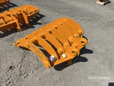 2025 GIYI 31 in Excavator Rake - Fits Cat 305 (Unused)