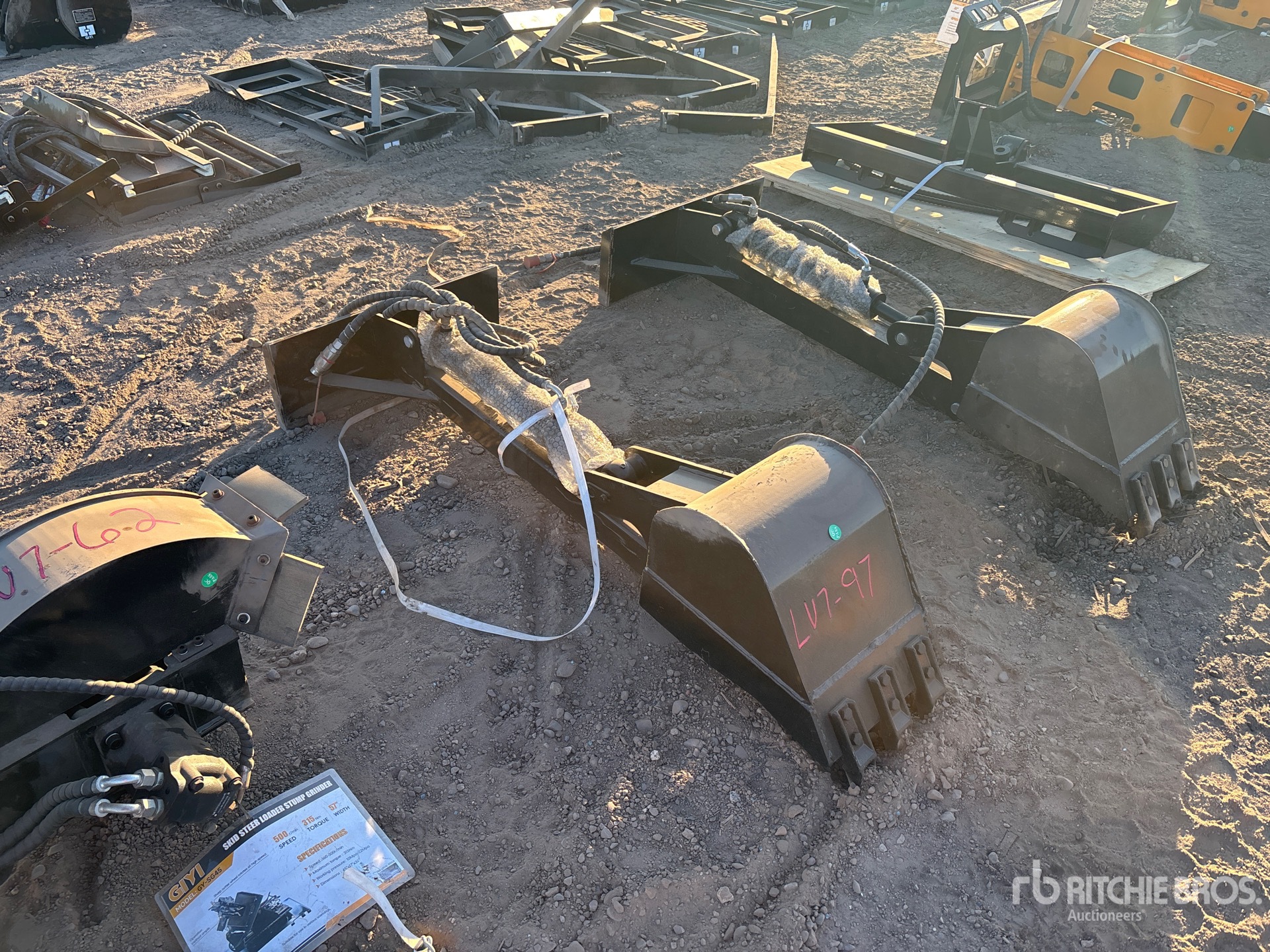 2025 GIYI GY-ZWB Mini Skid Steer Backhoe (Unused)