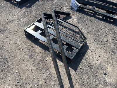 GIYI GY-DHC 1500 mm Skid Steer Forks (Unused)