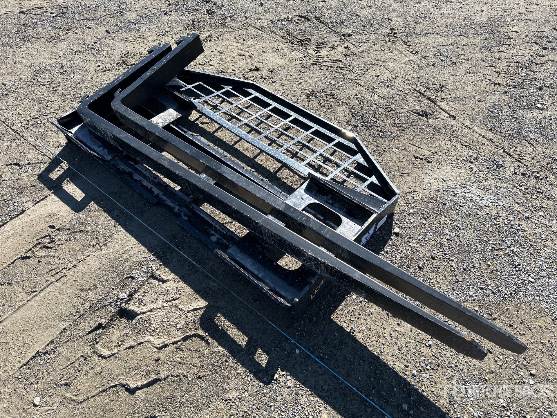 2025 GIYI GY-DHC 1500 mm Forche per mini pala (Unused)
