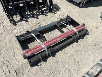 2025 GIYI GY-BF47C 46 in Skid Steer Bale Spear (Unused)