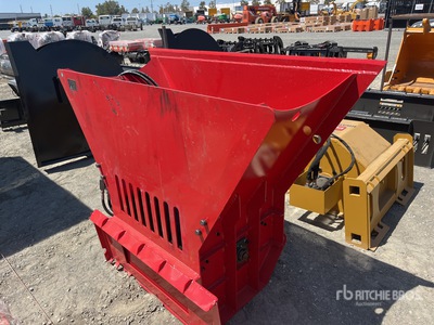 2025 GIYI GY-BC72 72 in Skid Steer Block Crusher (Unused)
