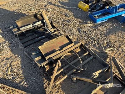 2025 GIYI GY-CYHC Mini Skid Steer Forks (Unused)
