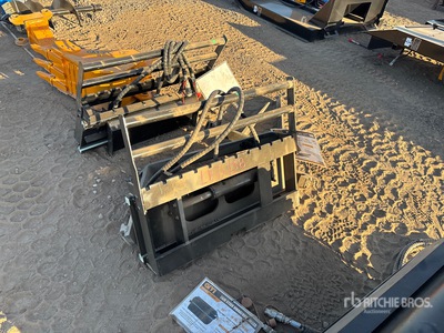 2025 GIYI GY-CYHC Mini Skid Steer Forks (Unused)