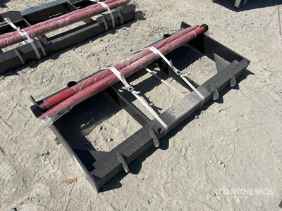 2025 GIYI GY-BF47C 46 in Skid Steer Bale Spear (Unused)