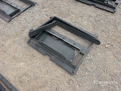 2025 GIYI GY-XHC 29 in Mini Skid Steer Forks (Unused)