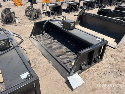 2025 GIYI GY-VB59 72 in Skid Steer Screening Bucket (Unused)
