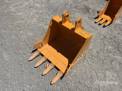 2025 GIYI GY-BK 24 in Excavator Bucket - Fits Cat 305 (Unused)
