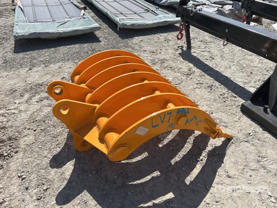 2025 GIYI 31 in Excavator Rake - Fits Cat 305 (Unused)
