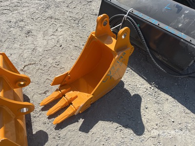 2025 GIYI GY-BK 12 in Benna per escavatore - Fits Cat 305 (Unused)