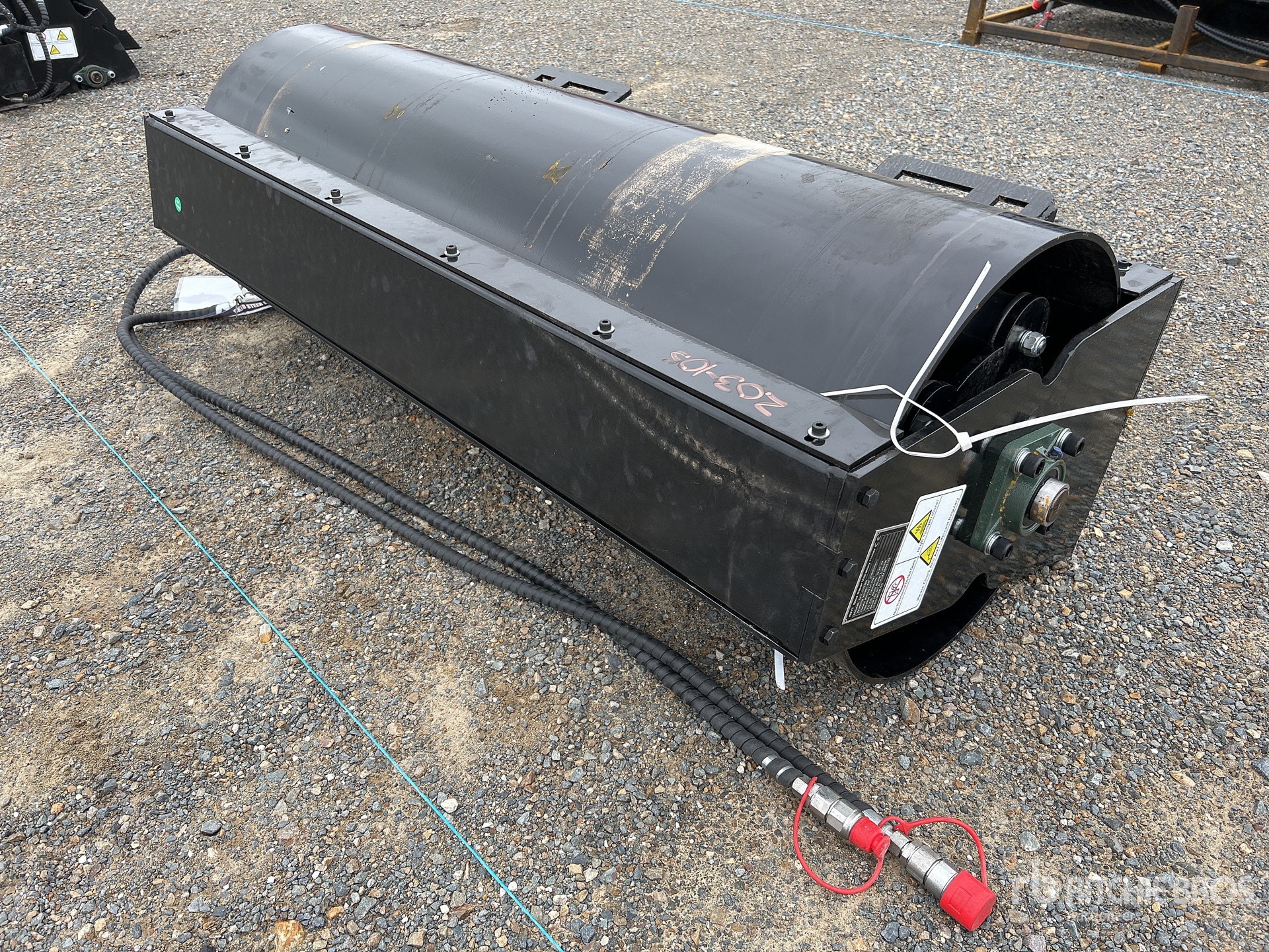 2025 GIYI GY-VR72 1830 mm Skid Steer Vibratory Roller (Unused)