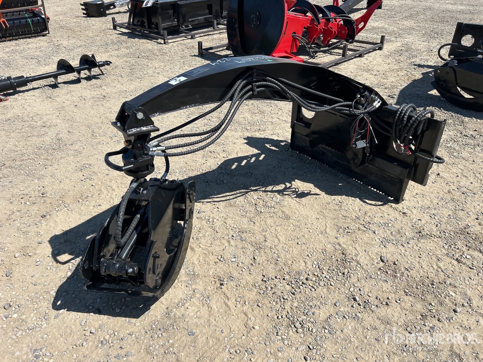 2025 GIYI GY-RG63 Rotating Skid Steer Grapple (Unused)