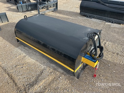 2025 GIYI GY-BS72B 1830 mm Skid Steer Sweeper (Unused)