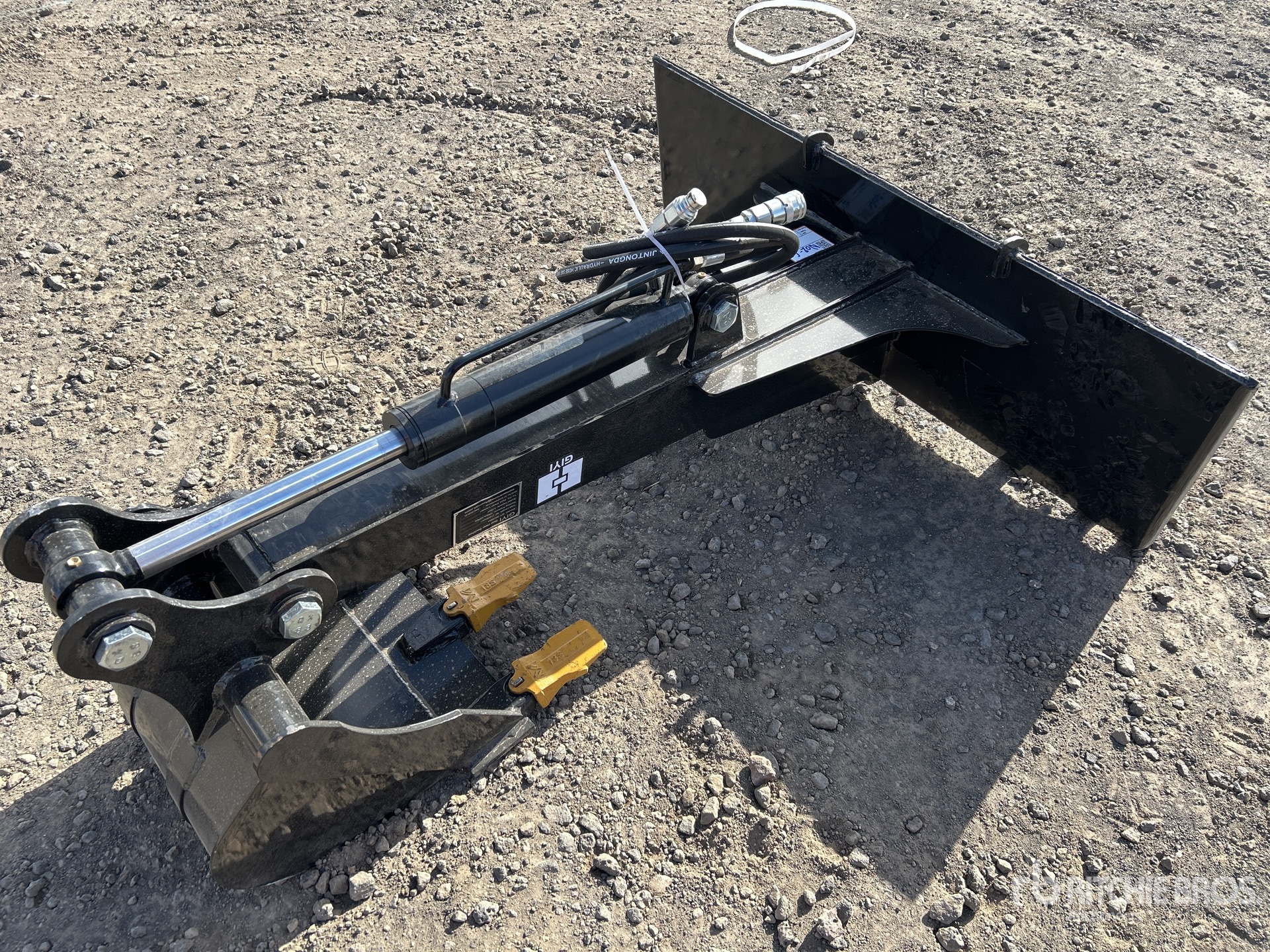 2025 GIYI GY-BK56M 400 mm Skid Steer Backhoe (Unused)