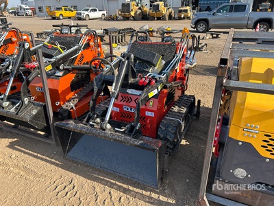 2025 SDLOOL SL380R を見 Compact Track Loader (Unused)