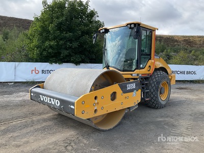 2022 Volvo SD135B Rodillo compactador