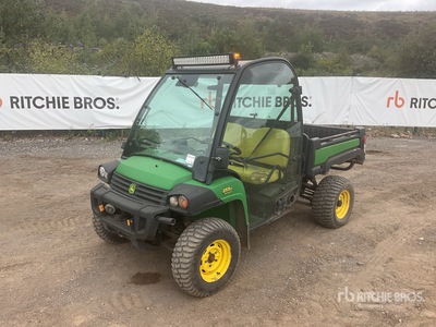 John Deere Gator 4x4 Utility Vehicle