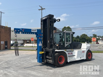 2024 Bobcat DV180S-7 40000 lb Pneumatic Tire Forklift